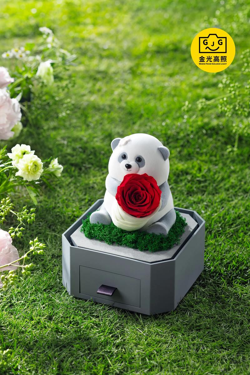 永生花礼物礼品静物拍摄.虽然是很小的产品,我们还是会竭尽所能
