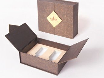 广州包装盒精品定制 礼盒、书型盒、天地盒、抽屉盒与折叠盒的多样选择